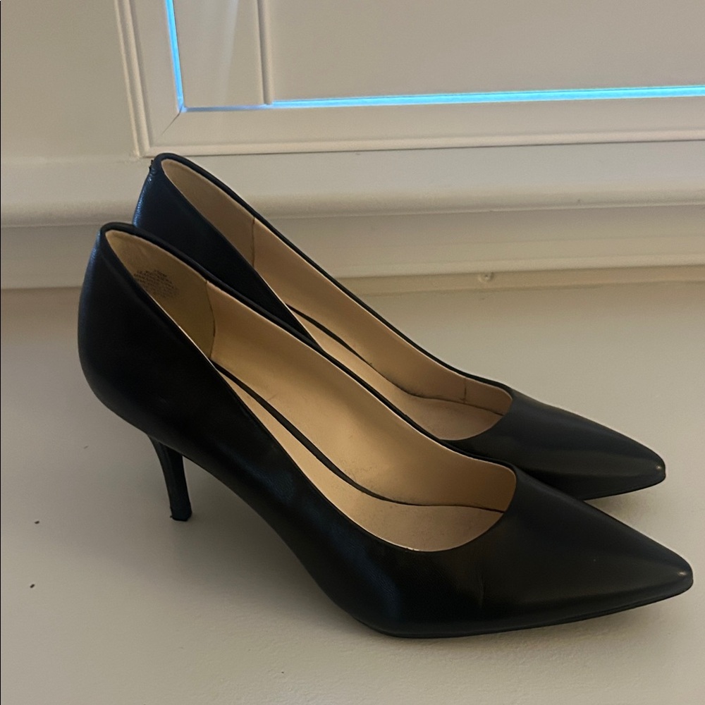 Nine West Classic Black Heels